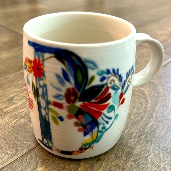 Anthropologie Starla M Halfmann Monogram Letter B Petal Palette Coffee Tea Mug - Picture 6 of 6